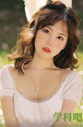 草莓黄瓜茄子向日葵绿巨人榴莲真的可以免费观看视频！网友：马上就下载！