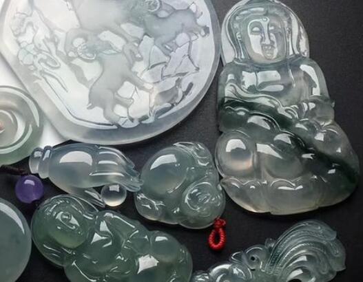 翡翠和玉石有什么区别(翡翠和玉石的区别之处)