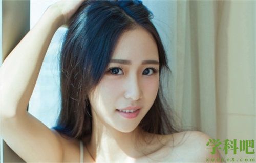 久久久久国产精品嫩草影院喷子太多，亚洲网友被喷退网