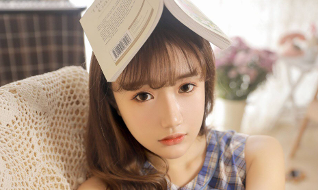女性**流出白色液体是什么(女性**流出白色液体是什么)