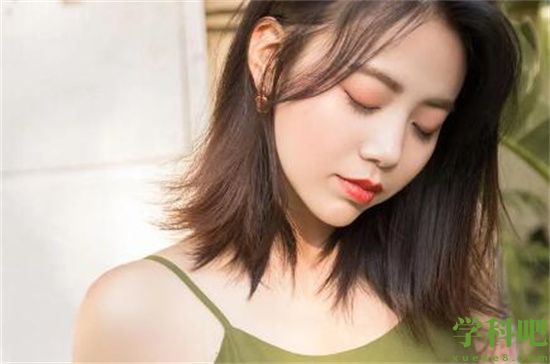 一卡二卡国产3卡4卡四卡乱码网站高颜值火爆身材主播?网友:已确认!