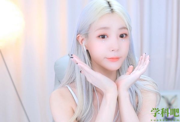 导航福建app网站进入404免费推出订阅收藏功能，网友：关注小姐姐不迷路！