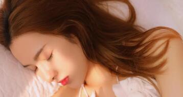 数学老师叫我吃她的小兔兔，女生把筷子放屁眼里不能掉