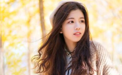 迈开腿让学长尝尝你的草莓，迈开腿让学长尝尝你的草莓的游戏