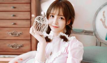 美女直播全婐APP免费体验：平台里有很多高颜值美女