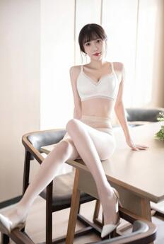 黄色app下载是一款绿色无广告的播放软件，用户：带来最佳的观看体验