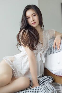 秀色直播APP软件集美女帅哥、人气网红、学妹直播交友平台，网友：等你来pick