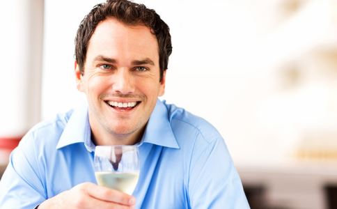 男人腰酸腰痛要重视(男人腰酸腰痛要重视)
