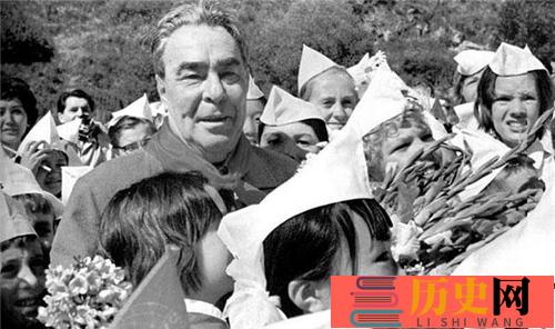 苏联政治家契尔年科简介和代表作品