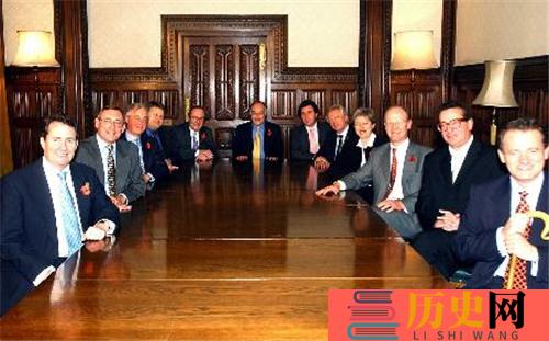 英国内阁的组成和内阁会议的介绍