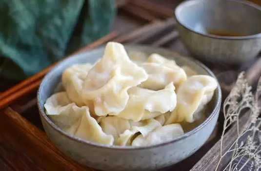 冬至什么时候吃饺子中午还是晚上